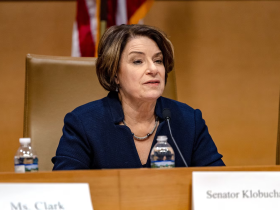 Amy Klobuchar 2026 Governor bid